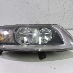 FARO ANTERIORE DESTRO Audi A6, S6 2005 2.7 TDI AVANT 4f0941004 FARO ANTERIORE DESTRO Audi A6, S6 2005 2.7 TDI AVANT 4f0941004