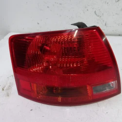FARO POSTERIORE SINISTRO Audi A4, S4 2006 2.7 TDI AVANT 8e9945095e FARO POSTERIORE SINISTRO Audi A4, S4 2006 2.7 TDI AVANT 8e9945095e