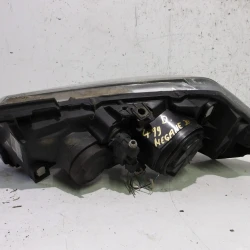 FARO ANTERIORE DESTRO Renault MEGANE II 2009 SEDAN 1.6 16V 260108519r