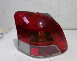 FARO POSTERIORE SINISTRO Toyota Yaris 2010 1.0 815610D250