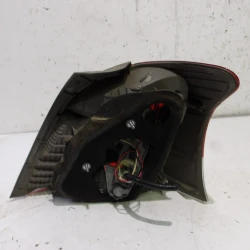 FARO POSTERIORE SINISTRO Toyota Yaris 2010 1.0 815610D250