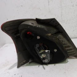 TAIL LIGHT RIGHT Toyota Yaris 2010 1.0 815510D250