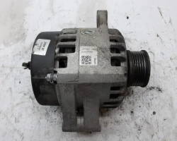 ALTERNATOR Opel Zafira 2007 1.9 DT 16V 63377490