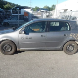AUTO PER PEZZI Volkswagen Golf 2007 V. 1.6