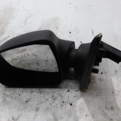 OGLEDALO LEVO Dacia Sandero 2018 1.0 OGLEDALO LEVO Dacia Sandero 2018 1.0