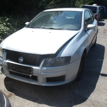 AUTO PER PEZZI Fiat Stilo 2003 1.6
