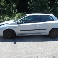 AVTO ZA DELE Fiat Stilo 2003 1.6