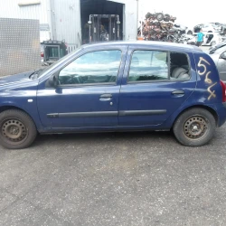 AUTO PER PEZZI Renault CLIO 2006 1.2
