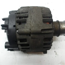 ALTERNATOR Volkswagen Golf 2021 1.5 TSI AUT. VARIANT 04C903021A ALTERNATOR Volkswagen Golf 2021 1.5 TSI AUT. VARIANT 04C903021A