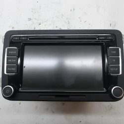 RADIO Volkswagen Golf 2010 VI. 1.4 TFSI VARIANT 3c8035190 RADIO Volkswagen Golf 2010 VI. 1.4 TFSI VARIANT 3c8035190