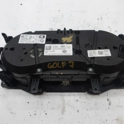 ŠTEVEC Volkswagen Golf 2021 1.5 TSI AUT. VARIANT 5g1920752d