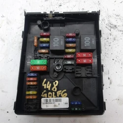 FUSE BOX Volkswagen Golf 2010 VI. 1.4 TFSI VARIANT 1k0937125d FUSE BOX Volkswagen Golf 2010 VI. 1.4 TFSI VARIANT 1k0937125d