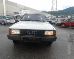 AUTO PER PEZZI Audi 80 1985 1.6 D