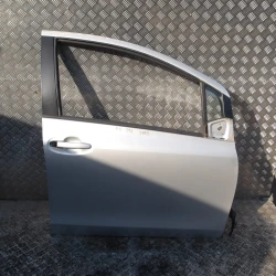 DOOR FRONT RIGHT Toyota Yaris 2010 1.0 DOOR FRONT RIGHT Toyota Yaris 2010 1.0