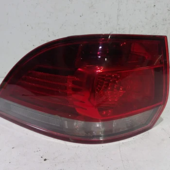STOP LUČ LEVA Volkswagen Golf 2010 VI. 1.4 TFSI VARIANT