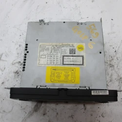 AUTORADIO Volkswagen Golf 2010 VI. 1.6 TDI 3c8035195