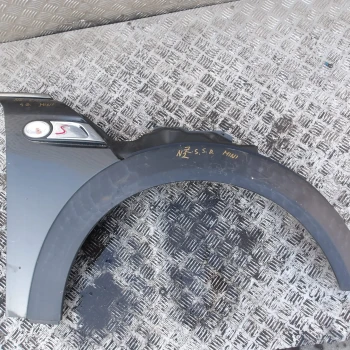 FENDER RIGHT Mini One / Cooper / Coope 2011 2.0d