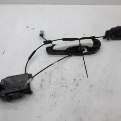 ZAKLEP SPREDAJ DESNA Citroën C4 2018 SPACETOURER 1.5 HDI 9810310280 ZAKLEP SPREDAJ DESNA Citroën C4 2018 SPACETOURER 1.5 HDI 9810310280