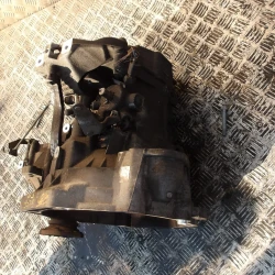 CAMBIO Volkswagen Golf 2006 1.9 TDI GQM JCL 02S300046AX