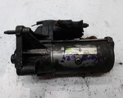 ZAGANJALNIK Renault LAGUNA II 2003 1.9 DCI 8200331251