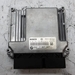 CENTRALINA INIEZIONE MOTORE BMW 3 2007 COUPE 320 D 7807827 0281013536 CENTRALINA INIEZIONE MOTORE BMW 3 2007 COUPE 320 D 7807827 0281013536