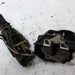 ZAKLEP SP LEVA BMW 3 2007 COUPE 320 D 51217202143