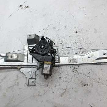 WINDOW MECHANISM FRONT RIGHT Peugeot 208 2014 1.2 9674254380 9673360680