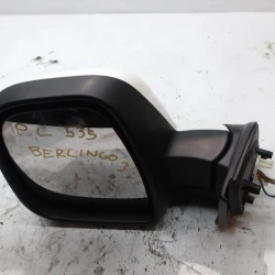 OGLEDALO LEVO Citroën BERLINGO 3 2015 1.6 HDI OGLEDALO LEVO Citroën BERLINGO 3 2015 1.6 HDI