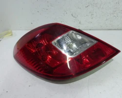 FARO POSTERIORE SINISTRO Opel Corsa 2012 1.3 DT 13269050