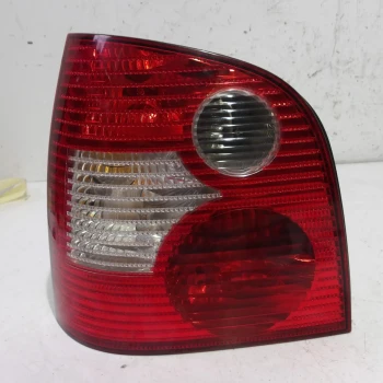 FARO POSTERIORE SINISTRO Volkswagen Polo 2002 1.2