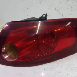 STOP LUČ DESNA Fiat Croma 2008 1.9 JTD 16V 51727249 STOP LUČ DESNA Fiat Croma 2008 1.9 JTD 16V 51727249