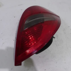 STOP LUČ DESNA Mercedes-Benz A-Klasse 2008 180 CDI a1698203064 STOP LUČ DESNA Mercedes-Benz A-Klasse 2008 180 CDI a1698203064