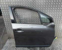 DOOR FRONT RIGHT Peugeot 2008 2018 1.2 9807820380