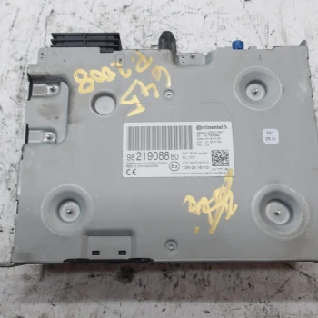 RADIO Peugeot 2008 2018 1.2 9821908880 1623576280