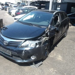 AVTO ZA DELE Toyota Avensis 2013 2.0 D WAGON