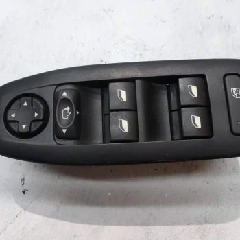 WINDOW SWITCH Peugeot 2008 2018 1.2 98242539zd