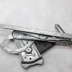 WINDOW MECHANISM FRONT LEFT Renault MEGANE III  2016 1.5 GRANDTOUR 968431-100