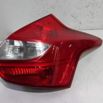 STOP LUČ DESNA Ford Focus 2012 1.0 ECOBOOST