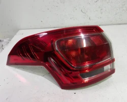 FARO POSTERIORE SINISTRO Ford B-MAX 2016 1.0 ECOBOOST av11-13405-a0
