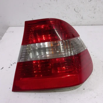 STOP LUČ DESNA BMW 3 2004 320 D 6946536-01