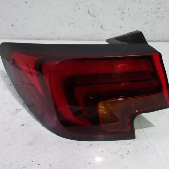 FARO POSTERIORE SINISTRO Opel Astra 2018 1.4 TURBO 39015945