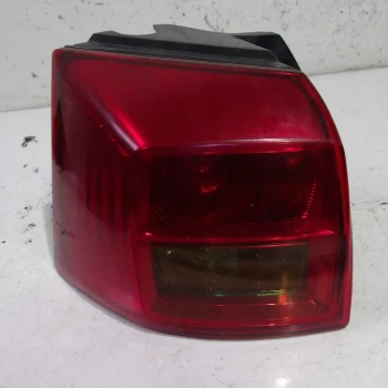 FARO POSTERIORE SINISTRO Peugeot 4007 2011 2.2 HDI 4WD