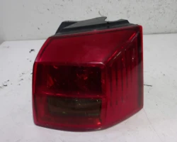 TAIL LIGHT RIGHT Peugeot 4007 2011 2.2 HDI 4WD