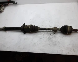 SEMIALBERO SEMIASSE ANTERIORE DESTRO Toyota Avensis 2013 2.0 D WAGON