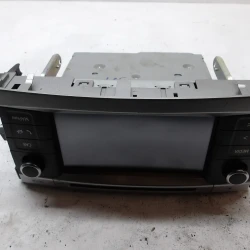 RADIO Toyota Verso 2015 1.6 D 86140-0f050 RADIO Toyota Verso 2015 1.6 D 86140-0f050