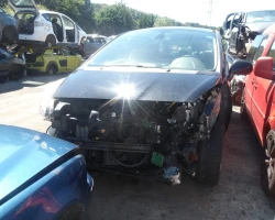 AUTO PER PEZZI Peugeot 5008 2015 1.6 HDI