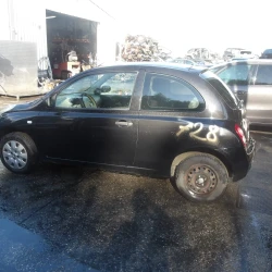 AUTO PER PEZZI Nissan Micra 2004 1.0
