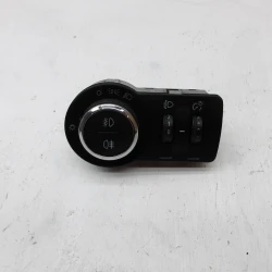 STIKALO LUČI Opel Astra 2012 1.6 13268703 STIKALO LUČI Opel Astra 2012 1.6 13268703