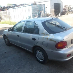 AUTO PER PEZZI Hyundai Accent 1997 1.3 LS