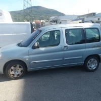 AVTO ZA DELE Citroën BERLINGO 2 2004 2.0 HDI